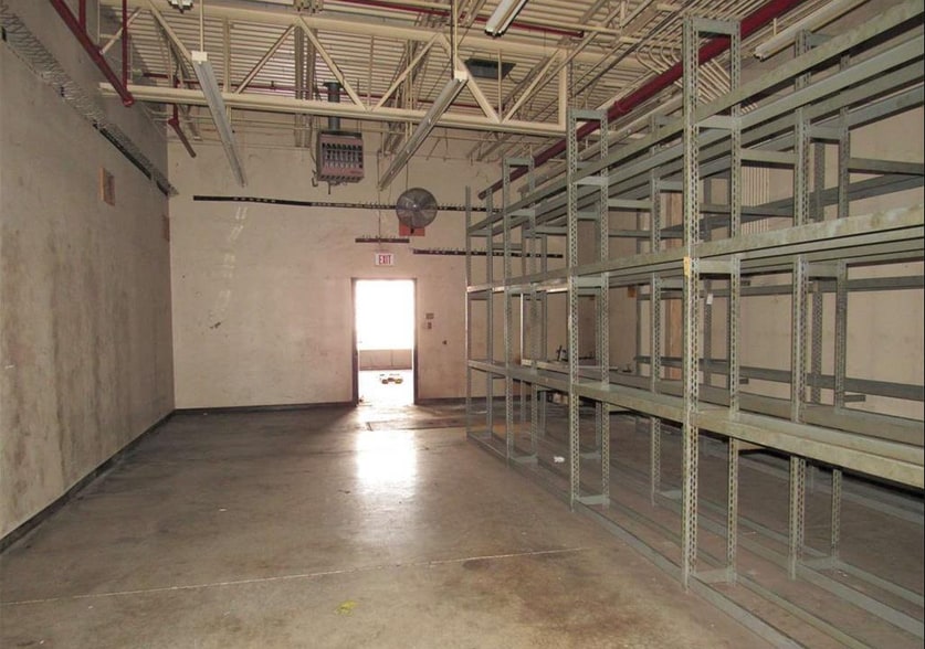 4739 Pecanland Mall Dr, Monroe, LA à louer - Photo intérieure – Image 2 sur 15