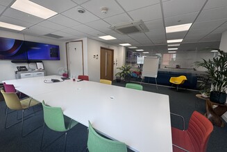 49 Mill St, Bedford à louer Photo intérieure– Image 1 sur 3