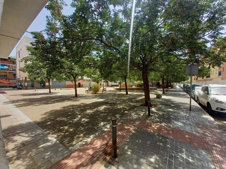 Local commercial dans Córdoba à vendre - Photo de l’immeuble – Image 3 sur 3