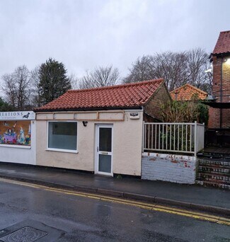 Plus de détails pour 4 Kirkgate, Grimsby - Local commercial à louer