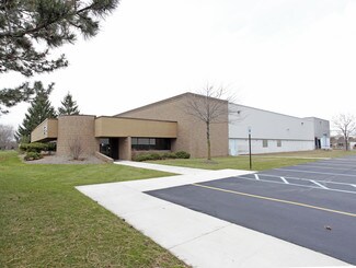 Plus de détails pour 1900 Northfield Dr, Rochester Hills, MI - Industriel/Logistique à vendre