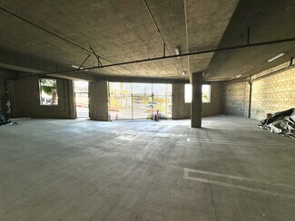 Plus de détails pour 3800 Foothill Blvd, Glendale, CA - Bureau/Local commercial à louer