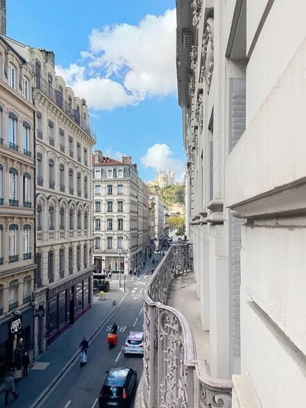 31 Rue Grenette, Lyon à louer - Photo de l’immeuble – Image 1 sur 8