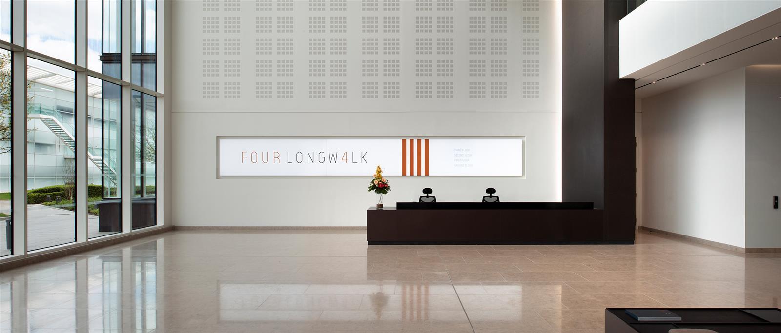 4 Longwalk Rd, Uxbridge à louer Photo intérieure– Image 1 sur 4