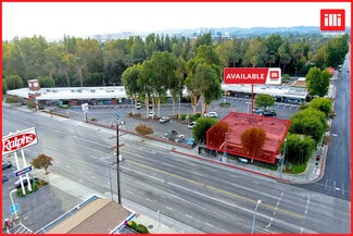 Plus de détails pour 7138 Shoup Ave, Canoga Park, CA - Local commercial à louer