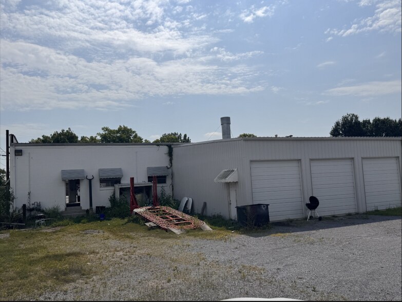 102 Prince St, Shelbyville, TN à vendre - Photo de l’immeuble – Image 3 sur 9