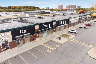 100 Trainyards Dr, Ottawa, ON à louer Photo intérieure– Image 2 sur 33