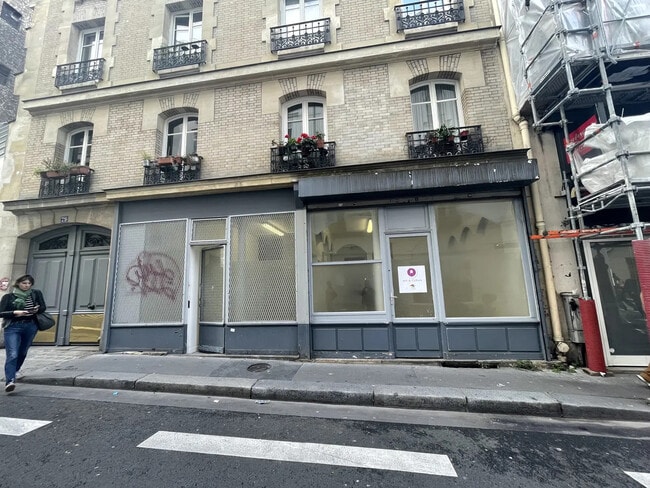 Plus de détails pour Local commercial à louer