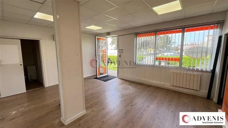 Bureau dans Mérignac à louer - Photo de l’immeuble – Image 3 sur 6