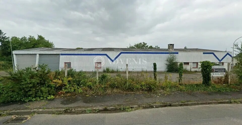Local d'activités dans Loudéac à vendre Photo de l’immeuble– Image 1 sur 2