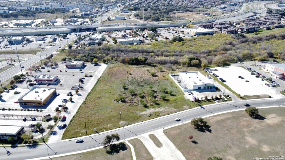 1123 Richland Hills Dr, San Antonio, TX à vendre - Photo de l’immeuble – Image 3 sur 4