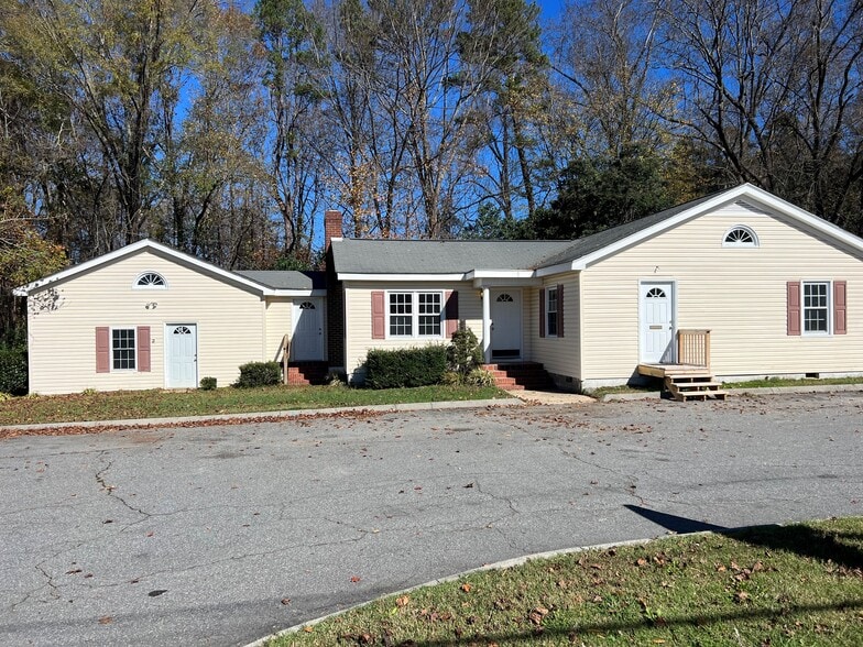 636 Statesville Blvd, Salisbury, NC à vendre - Photo de l’immeuble – Image 1 sur 11