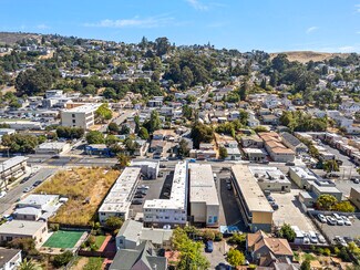 Plus de détails pour 7975-8005 MacArthur Blvd, Oakland, CA - Logement à vendre