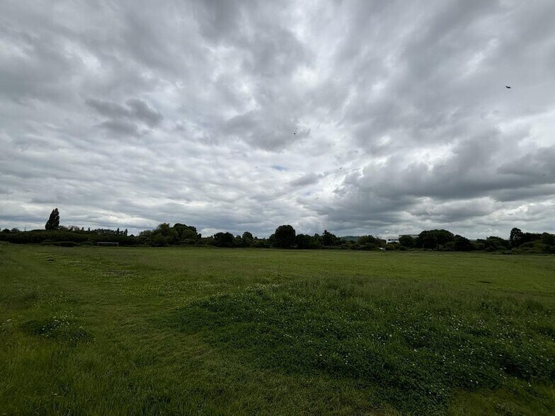 Estcourt Clos, Gloucester à vendre - Autre – Image 3 sur 10