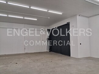 Plus de détails pour Industriel/Logistique à louer