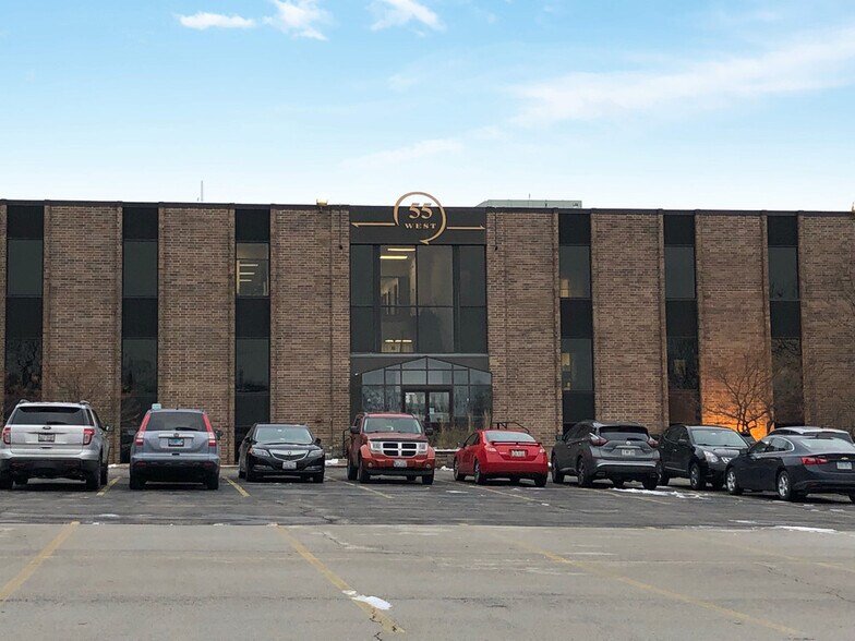 55 W 22nd St, Lombard, IL à louer - Photo de l’immeuble – Image 3 sur 18