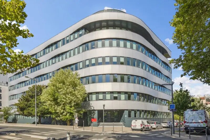 2 Quai Du Commerce, Lyon à louer - Photo de l’immeuble – Image 1 sur 16