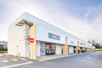 Plus de détails pour Local d'activités à louer