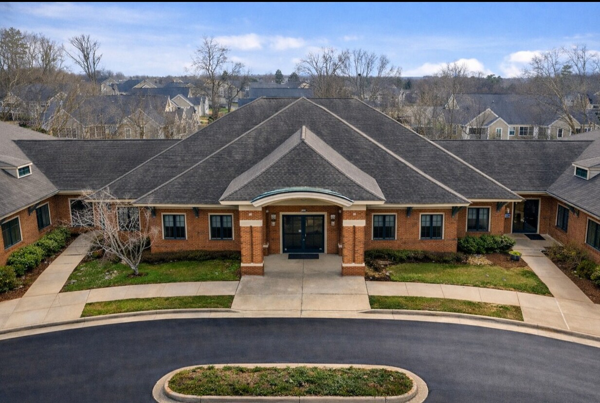 1107 S Fifth St, Mebane, NC à louer Photo principale– Image 1 sur 13