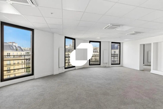 Plus de détails pour 13 Place Kossuth, Paris - Bureau à louer