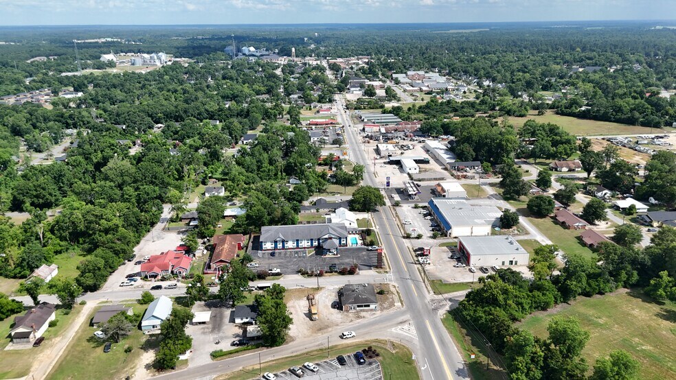 1300 N Liberty St, Waynesboro, GA à vendre - Photo de l’immeuble – Image 3 sur 5