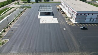 Plus de détails pour 70 Airport Rd, Elgin, IL - Bureau, Local commercial à louer