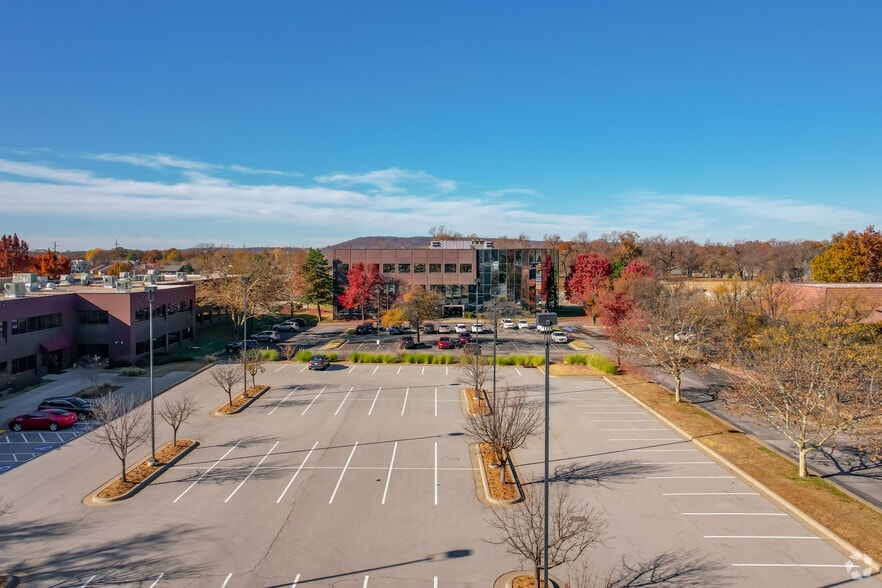 6450 S Lewis Ave, Tulsa, OK à louer - Aérien – Image 3 sur 5