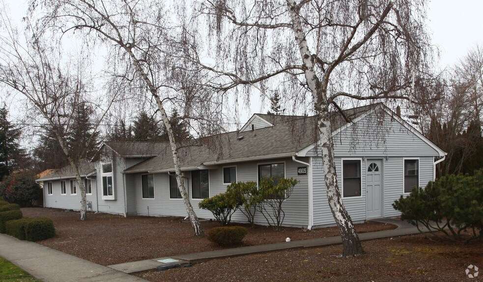 4905 108th St SW, Lakewood, WA à louer - Photo de l’immeuble – Image 2 sur 2
