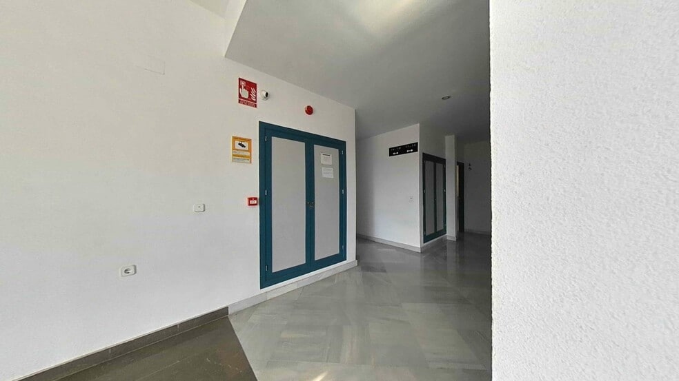 View Photo