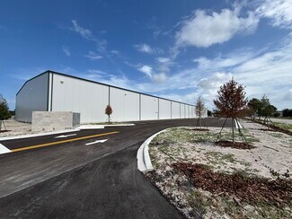 Plus de détails pour 3092 Oxbow Cir, Cocoa, FL - Industriel/Logistique à louer