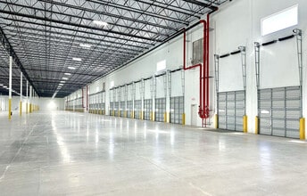 5390 Freeport Rd, Von Ormy, TX à louer Photo intérieure– Image 2 sur 6