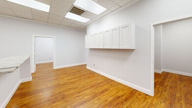 1425 Viscaya Pky, Cape Coral, FL à louer Numérisation 3D Matterport– Image 1 sur 18