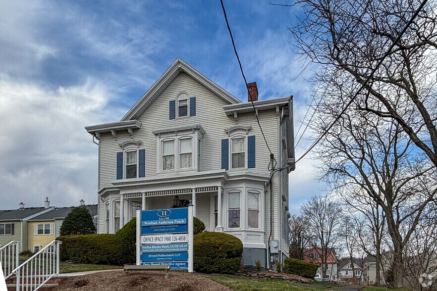 11 E Cliff St, Somerville, NJ à louer - Photo de l’immeuble – Image 1 sur 17