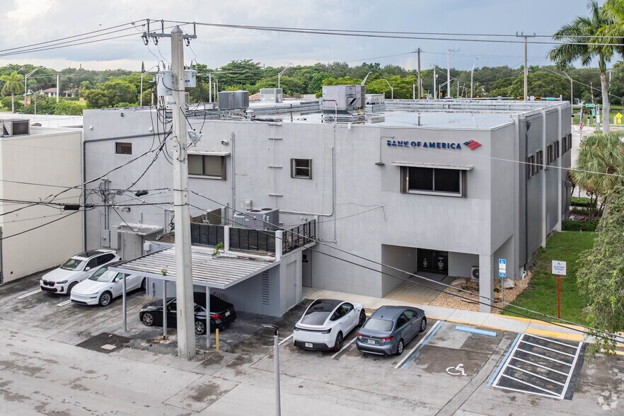 11205 S Dixie Hwy, Pinecrest, FL à louer - Photo de l’immeuble – Image 3 sur 9