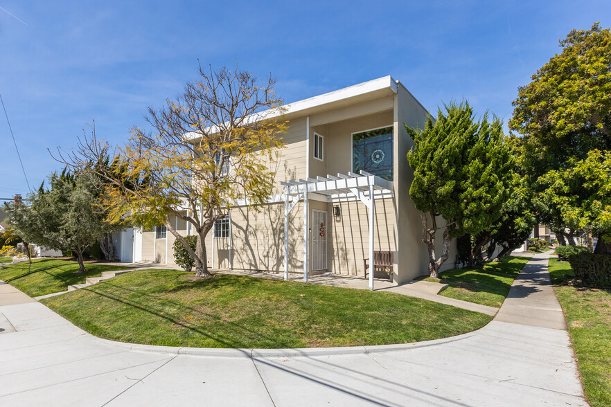 1223 Beryl St, Redondo Beach, CA à vendre - Photo de l’immeuble – Image 1 sur 7
