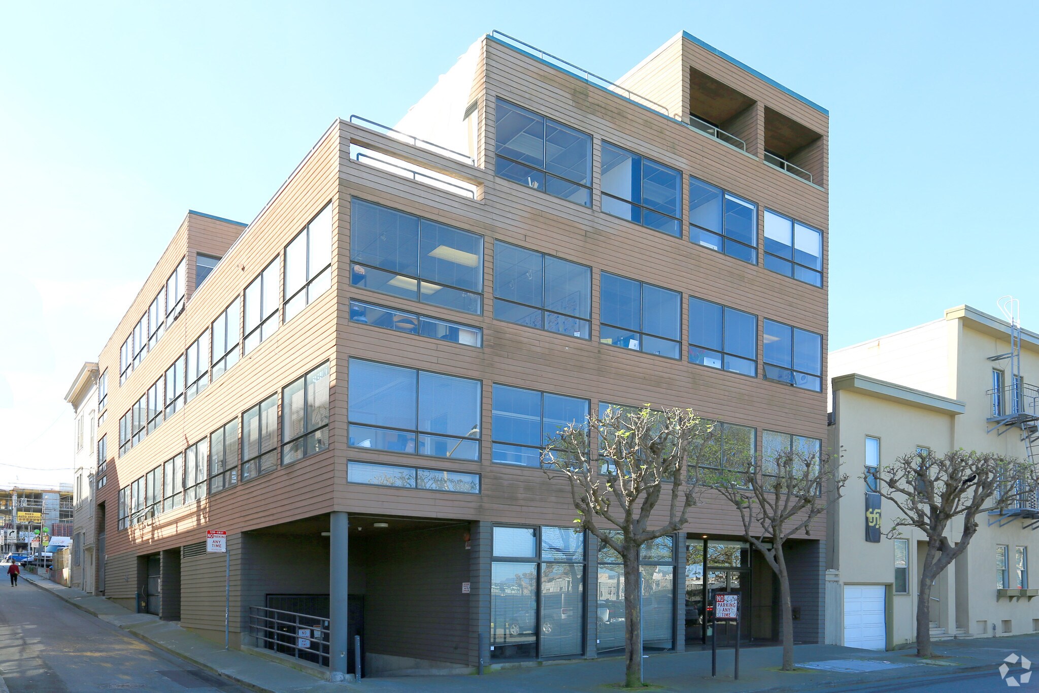 725 Greenwich St, San Francisco, CA à louer Photo de l’immeuble– Image 1 sur 5