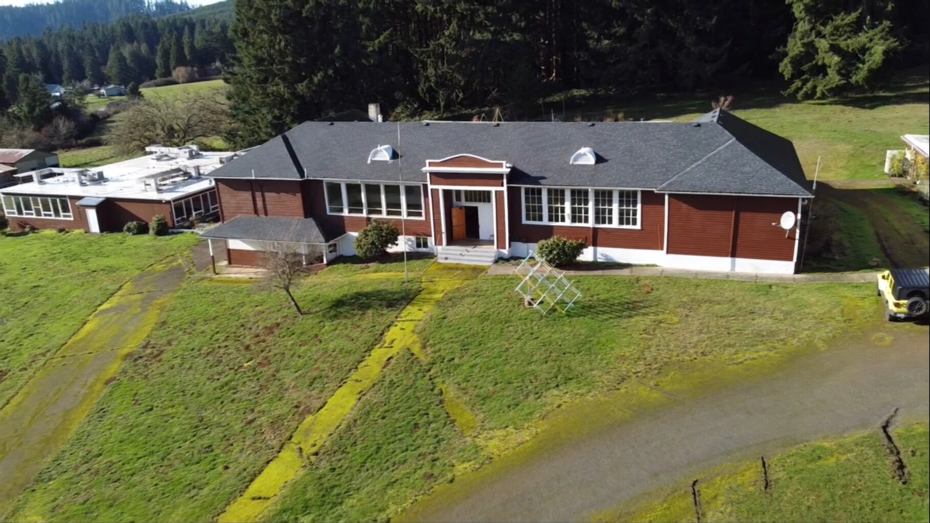 80304 Old Lorane Hwy, Eugene, OR à vendre Photo principale– Image 1 sur 24