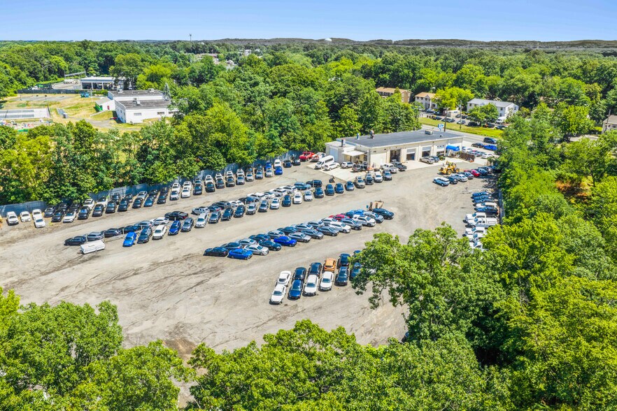 253 STATE ROUTE 34, Matawan, NJ à vendre - Photo de l’immeuble – Image 2 sur 12