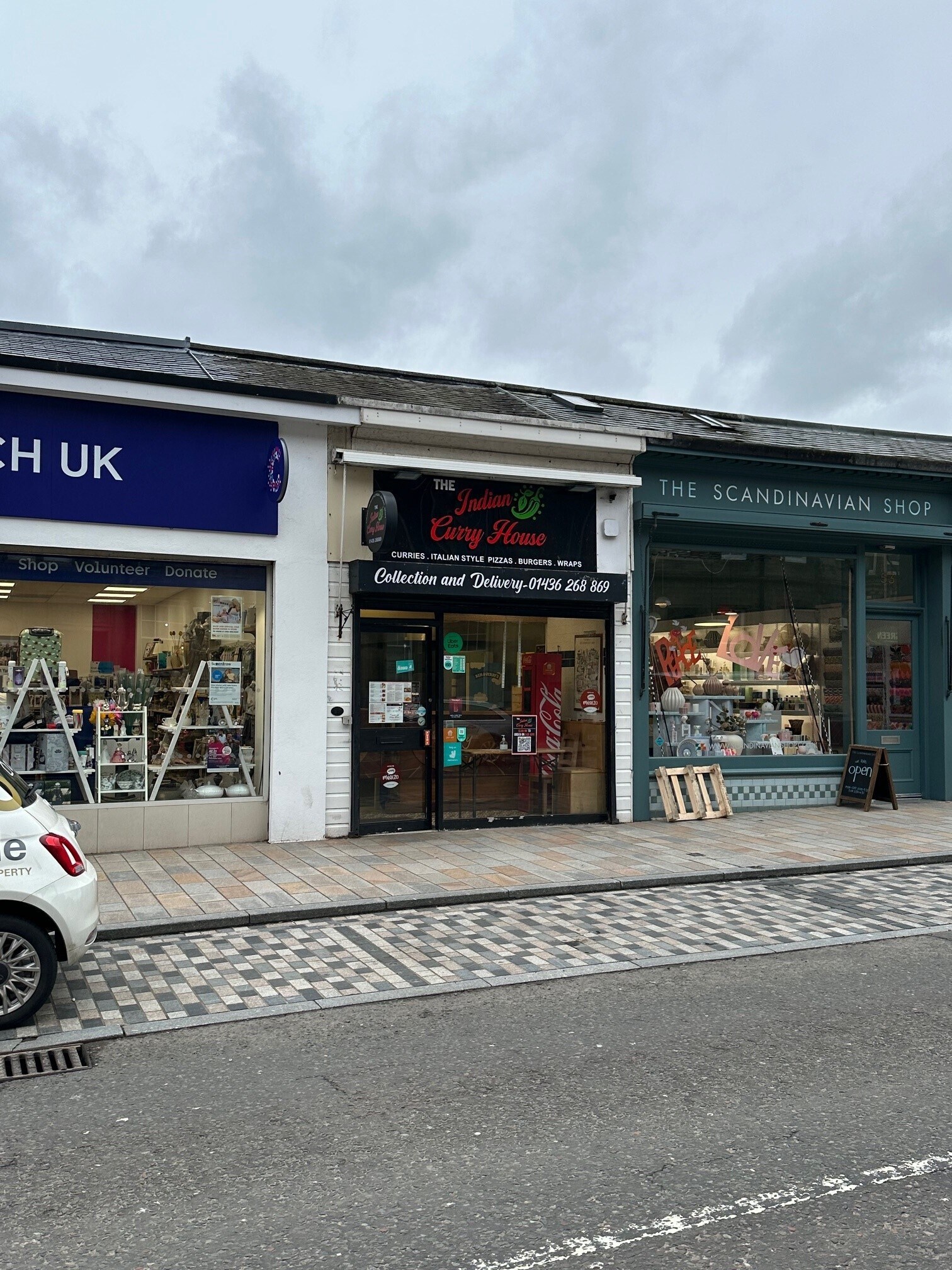 51 Sinclair St, Helensburgh à louer Photo principale– Image 1 sur 10