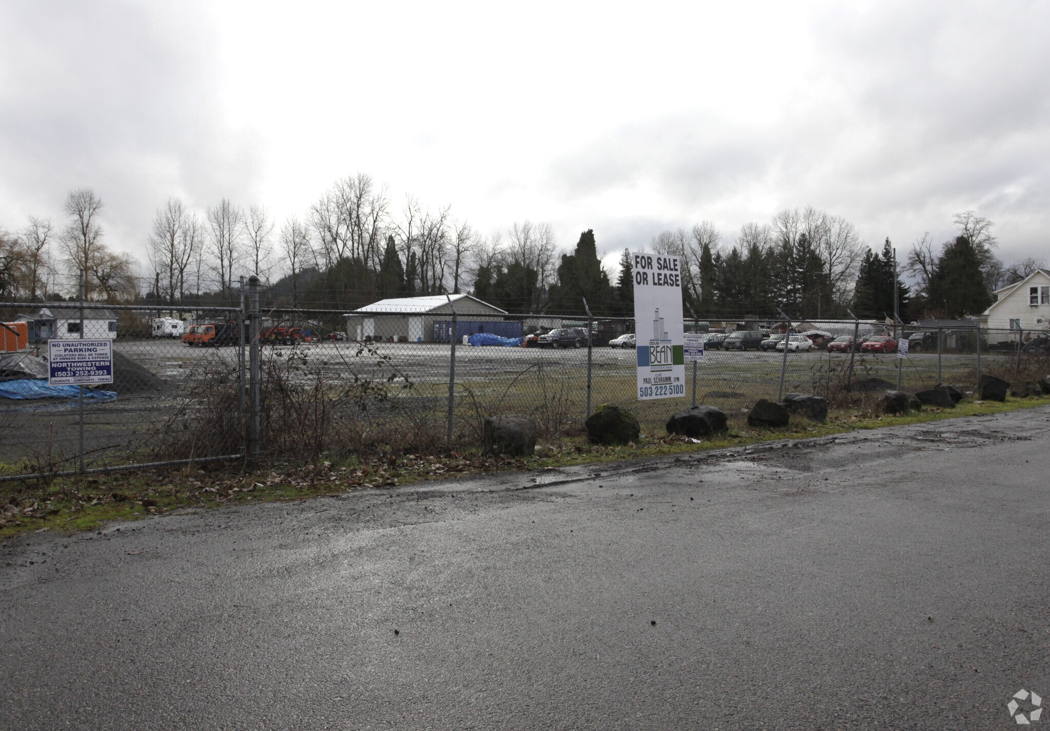 10820 NE Simpson St, Portland, OR à vendre Photo principale– Image 1 sur 5