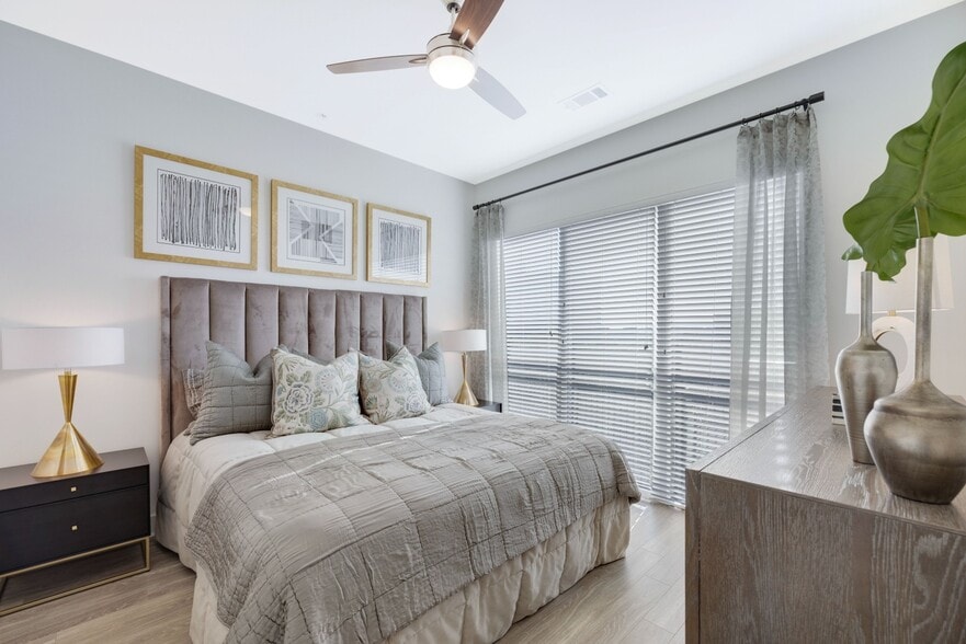 1500 Westbranch Dr, McLean, VA à louer - Photo intérieure – Image 2 sur 43