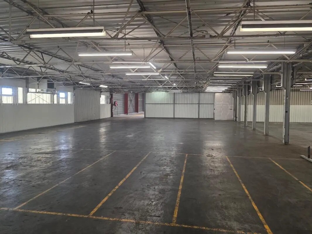 Local d'activités dans Sarreguemines à vendre Photo intérieure– Image 1 sur 13