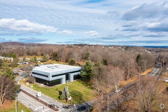 2 Summit Ct, Fishkill, NY - Vue aérienne vue de carte - Image1
