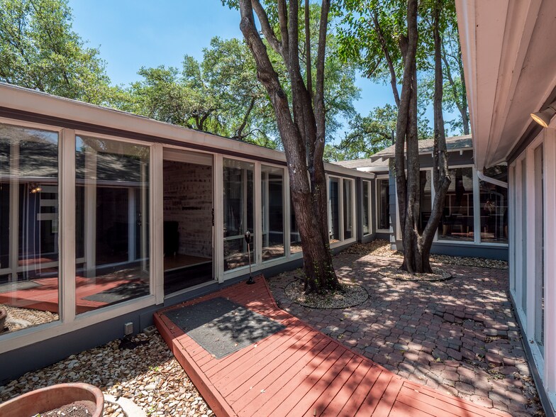 3400 Northland Dr, Austin, TX à vendre - Photo de l’immeuble – Image 3 sur 7