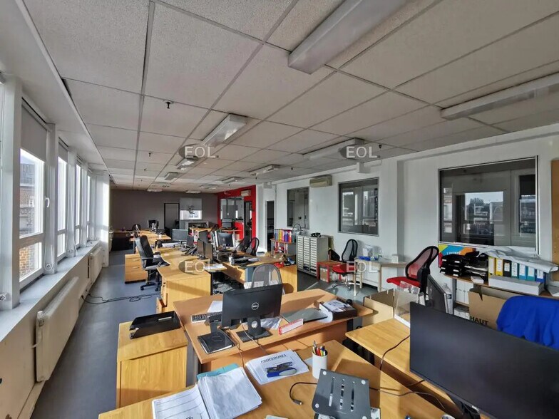 Bureau dans Tourcoing à louer - Photo de l’immeuble – Image 3 sur 5