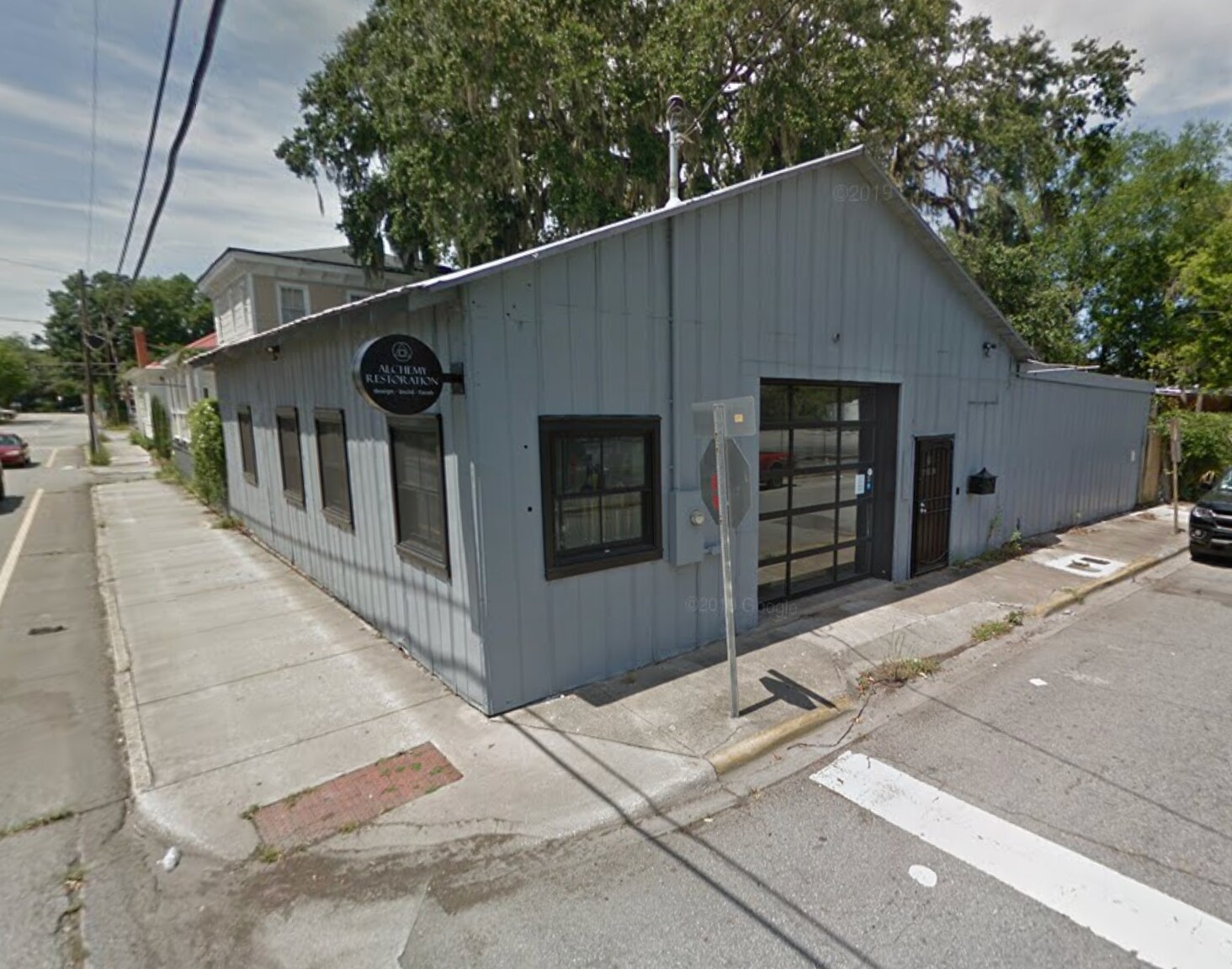 25 E Maupas Ave, Savannah, GA à louer Photo principale– Image 1 sur 11