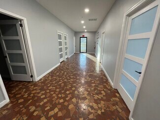 Plus de détails pour 201 E Main St, Leesburg, FL - Bureau à louer