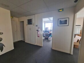 Bureau dans Évry-Courcouronnes à louer Photo intérieure– Image 1 sur 5