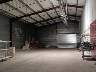 Plus de détails pour 11 Rue Des Commerces, Marsac-sur-l'Isle - Local commercial à louer