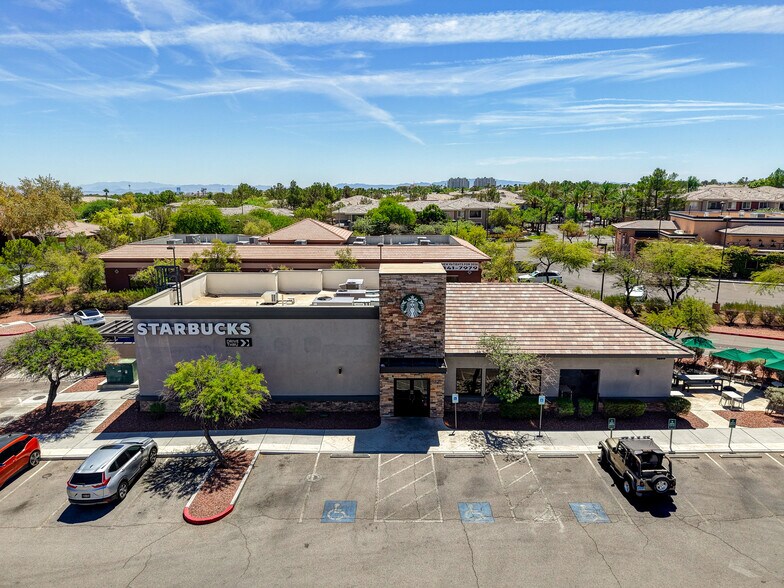 1260 N Town Center Dr, Las Vegas, NV à vendre - Photo de l’immeuble – Image 3 sur 31